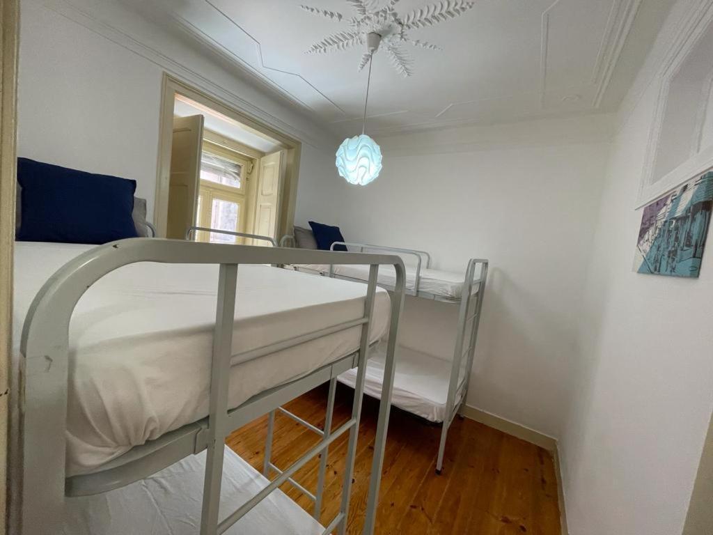 7 Seas 3 Hostel Lisbon Exterior photo